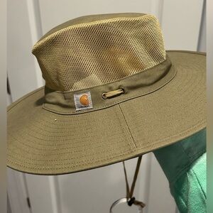 Never worn- Carhartt brimmed hat
